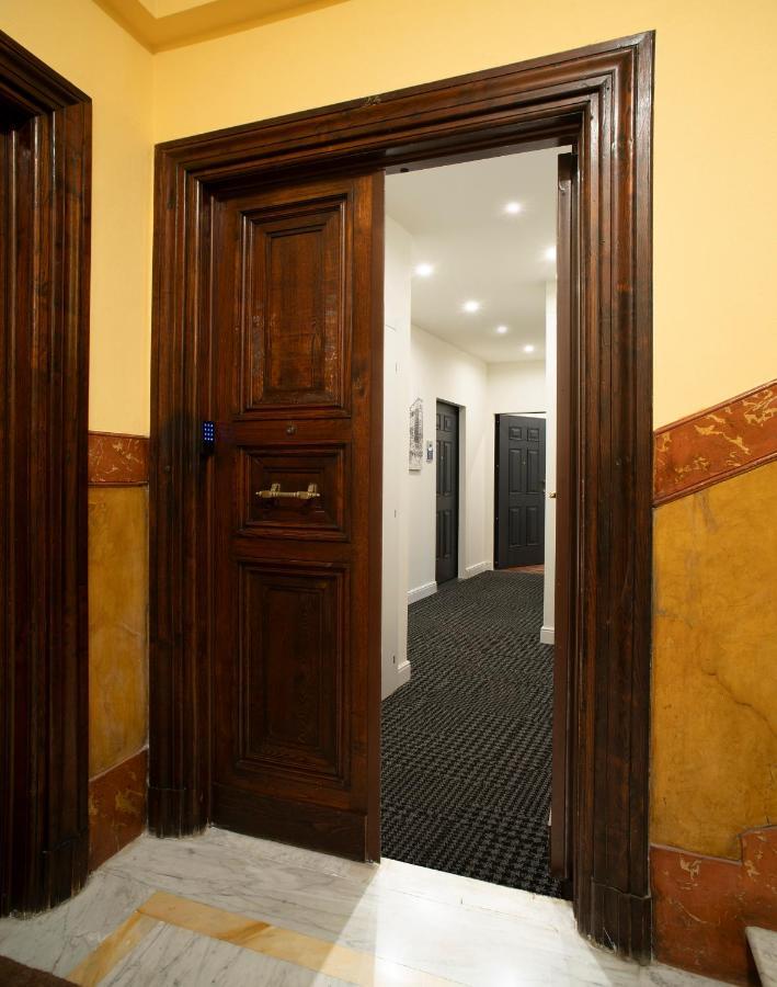 Eleveng Daire Roma Dış mekan fotoğraf